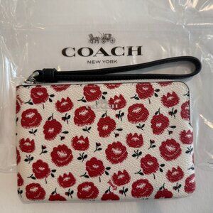 Coach Corner Zip Wristlet W/ Floral Print - red, chalk